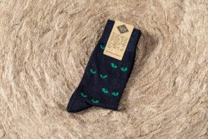 Chaussettes en lin - Motif  "Les yeux du chat" Marine et Émeraude