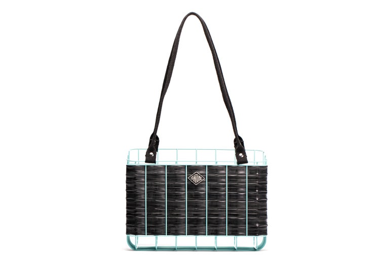 Panier en m tal tress main de chambres air de v lo surcycl es