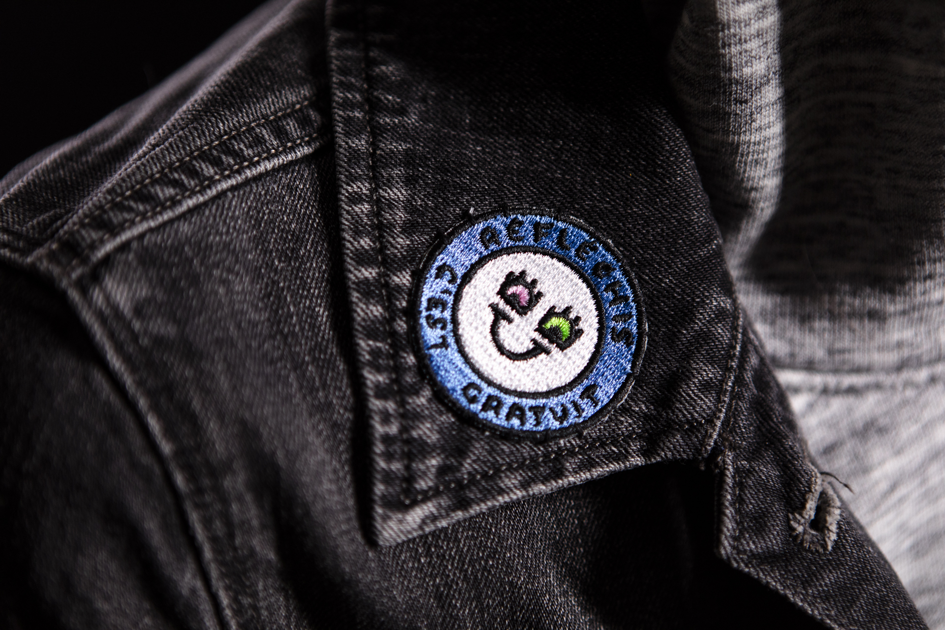 Maison Fantome articles a messages patches reflechis c'est gratuit made in france
