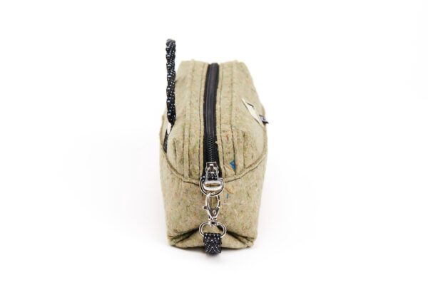 sac à main réalisé à partir de matériaux issus du recyclage. Confection éthique, confection française. maroquinerie alternative.